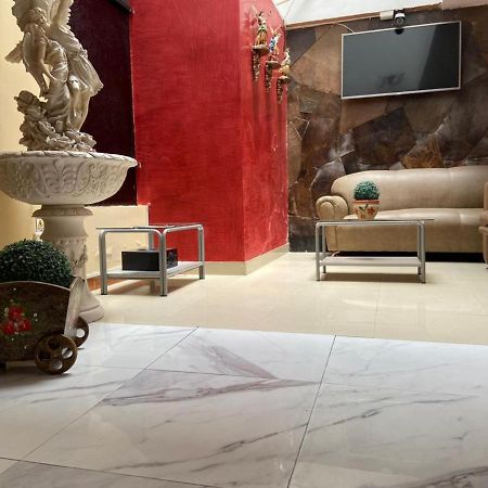 Hotel Saint Thomas Кито Экстерьер фото