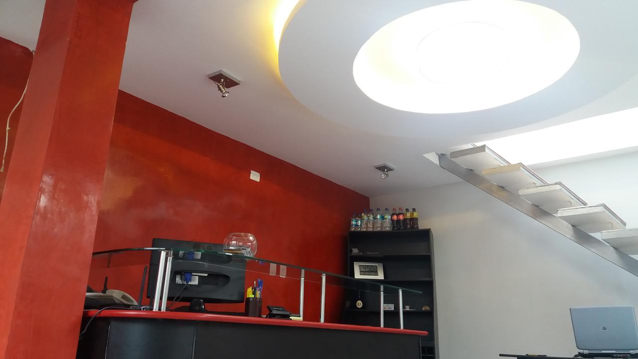 Hotel Saint Thomas Кито Экстерьер фото