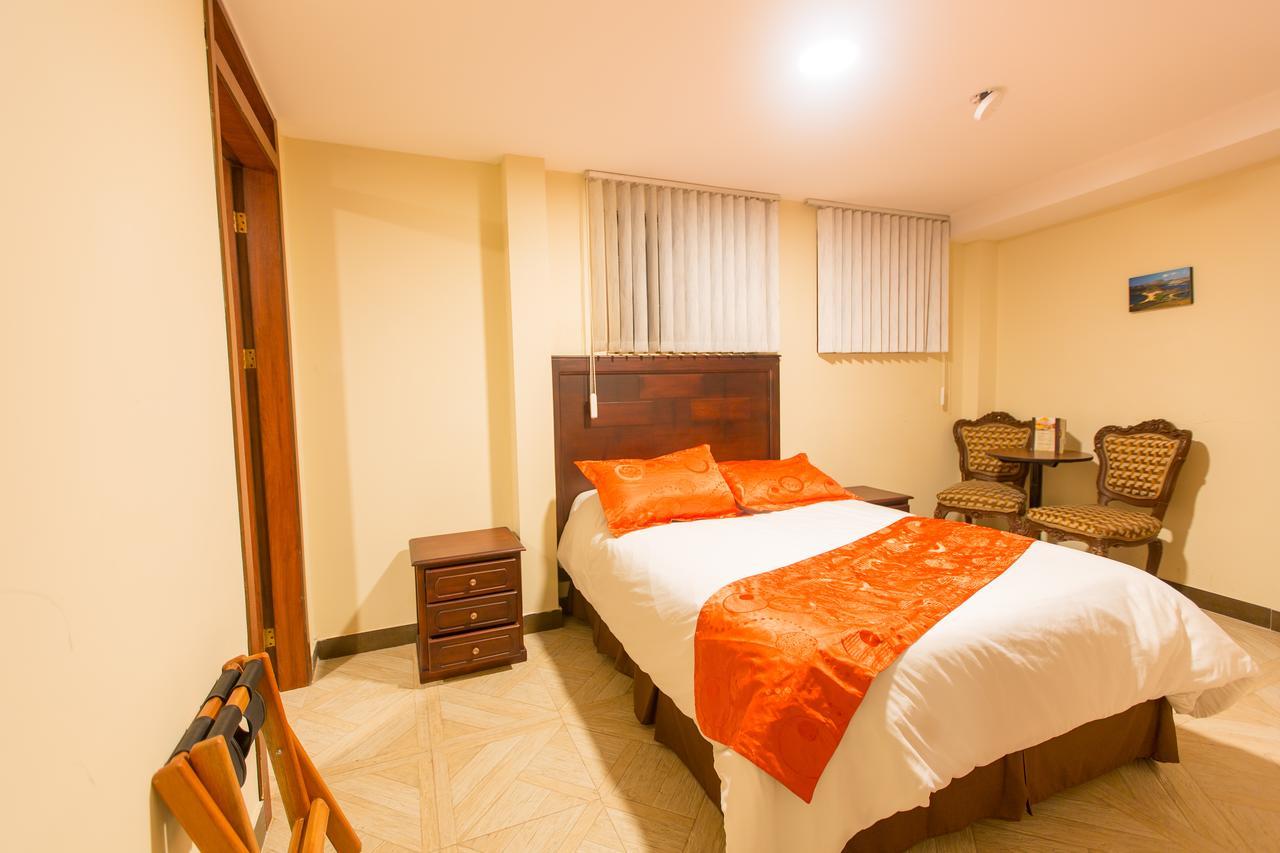 Hotel Saint Thomas Кито Экстерьер фото