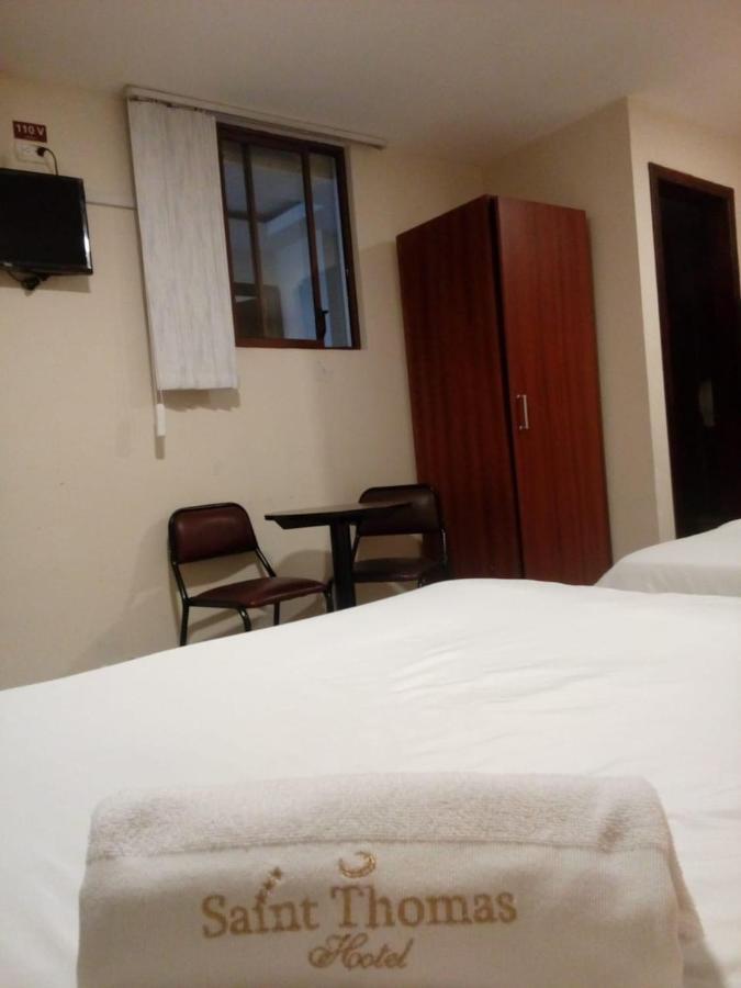 Hotel Saint Thomas Кито Экстерьер фото